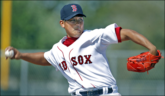 02/24/2007: Red Sox pitcher Daisuke Matsuzaka threw live batting practice for the first time today, dressed in the team's home white uniforms that they wore because today was Photo Day.
