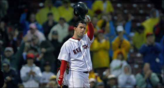 10/01/2006: Red Sox RF Trot Nixon, who possibly is playing in his final game in a Boston uniform, acknowledges the cheers of the crowd as he leads off the game for the home team.