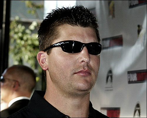8-7-2005: Special screening of Four Brothers at Loews Boston Common Theatre. Red Sox pitcher Keith Foulke going into the theatre.