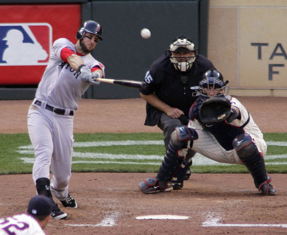 Jeremy Hermida hit a bases-clearing double in the Sox win today